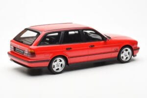 BMW M5 E34 Touring Punane Otto 1:18 OT951 Vaik - pilt 2/6