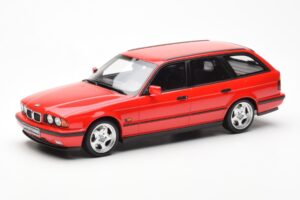 BMW M5 E34 Touring Punane Otto 1:18