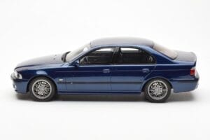 BMW M5 E39 Avus Blue Paint Issue Otto 1:18 OT070 Vaik - pilt 3/6