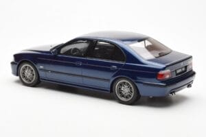 BMW M5 E39 Avus Blue Paint Issue Otto 1:18 OT070 Vaik - pilt 5/6