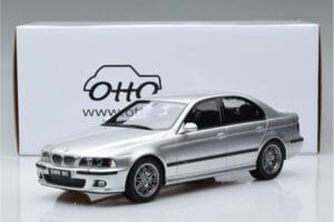 BMW M5 E39 Hõbe Otto 1:18 OT747B Vaik - pilt 7/7