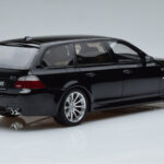 BMW M5 E61 Touring Must Otto 1:18 - image 2 of 6
