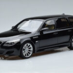 BMW M5 E61 Touring Must Otto 1:18