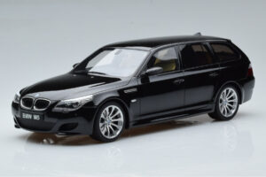 BMW M5 E61 Touring Must Otto 1:18