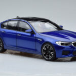 BMW M5 F90 Marina Bay Sinine Norev 1:18 - image 5 of 7