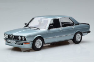 BMW M535i E12 Sinine Norev 1:18