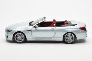 BMW M6 F12 Kabriolett Silverstone Hõbedane II Paragon 1:18 80432253656 Metall - pilt 4/8