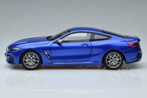 BMW M850i G15 Sinine Metallic Norev 1:18 183286 Metall - pilt 4/7