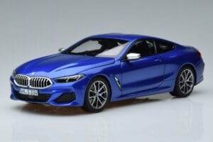 BMW M850i G15 Sinine Metallic Norev 1:18 183286 Metall