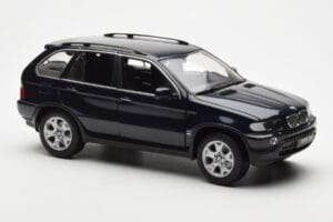 BMW X5 4.4i E53 Tume Sinine Kyosho 1:18 08521DB Metall - pilt 6/8