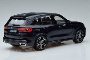 BMW X5 G05 Sinine Norev 1:18 183283 Metall - pilt 3/7