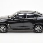 BMW X6 M F86 Sapphire Must Metallic Norev 1:18 - image 4 of 8