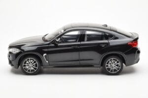 BMW X6 M F86 Sapphire Must Metallic Norev 1:18 80432364887 Metall - pilt 4/8