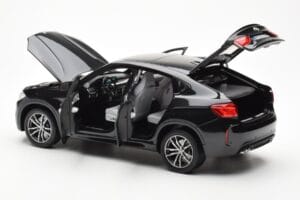 BMW X6 M F86 Sapphire Must Metallic Norev 1:18 80432364887 Metall - pilt 5/8