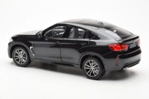 BMW X6 M F86 Sapphire Must Metallic Norev 1:18 80432364887 Metall - pilt 7/8