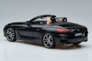 BMW Z4 G29 Must Metallic Norev 1:18 183272 Metall - pilt 6/7