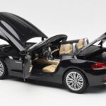 BMW Z4 E89 Spider Must Metallik Kyosho 1:18 - image 6 of 9