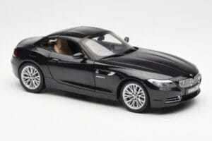 BMW Z4 E89 Spider Must Metallik Kyosho 1:18 08771BK Metall - pilt 7/9