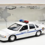Chevrolet Caprice Cheyenne Politsei UT Models 1:18 - image 6 of 6