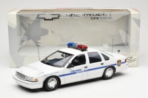 Chevrolet Caprice Cheyenne Politsei UT Models 1:18 21025 Metall - pilt 6/6
