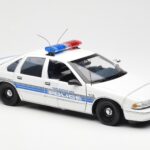 Chevrolet Caprice Sebring Politsei UT Models 1:18 - image 4 of 6