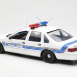 Chevrolet Caprice Sebring Politsei UT Models 1:18 - image 5 of 6