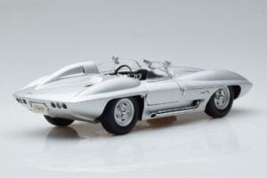 Chevrolet Corvette C1 Stingray Concept AUTOart 1:18 71000 Metall - pilt 3/8