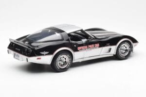 Chevrolet Corvette C3 Pace Car Indianapolis 500 1978 UT Models 1:18 21070 Metall - pilt 2/6