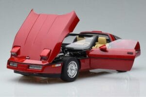 Chevrolet Corvette C4 Punane AUTOart 1:18 71241 Metall - pilt 2/8
