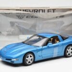 Chevrolet Corvette C5 Sinine Metallik UT Models 1:18 - image 6 of 6