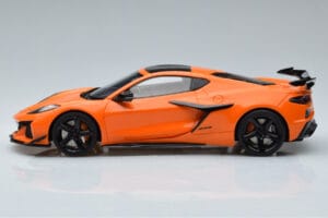 Chevrolet Corvette C8 Z06 Oranž GT Spirit 1:18 GT417 Vaik - pilt 3/6