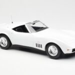 Chevrolet Corvette C3 Kabriolett Can-Am Valge Norev 1:18 - image 4 of 6