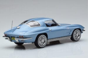 Chevrolet Corvette C2 Sting Ray Sinine Norev 1:18 189050 Metall - pilt 2/6