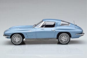 Chevrolet Corvette C2 Sting Ray Sinine Norev 1:18 189050 Metall - pilt 3/6