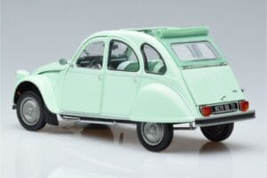 Citroen 2CV 6 Club Roheline Norev 1:18 181486 Metall - pilt 6/7
