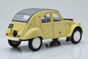 Citroen 2CV Sahara Kollane Otto 1:18 OT1027 Vaik - pilt 2/6