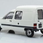 Citroen C15 E Valge Otto 1:18 - image 4 of 6