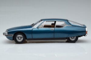 Citroen SM Tropiques Roheline Norev 1:18 181733 Metall - pilt 4/8