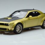 Dodge Challenger R/T Scat Pack Widebody 50. Aastapäev GT Spirit 1:18 GT411 Vaik