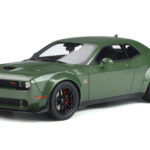 Dodge Challenger R/T SCAT Pack Widebody Roheline GT Spirit 1:18