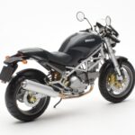 Ducati Monster M900 Must Minichamps 1:12 - image 3 of 4