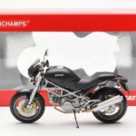 Ducati Monster M900 Must Minichamps 1:12 - image 4 of 4