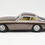 Ferrari 250 GT Lusso Pruun Metallik KK-Scale 1:18 - image 3 of 6