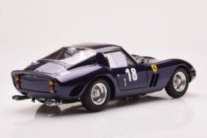 Ferrari 250 GTO Monterey Historic Races Laguna Seca 2004 CMC 1:18 M-255 Metall - pilt 2/7