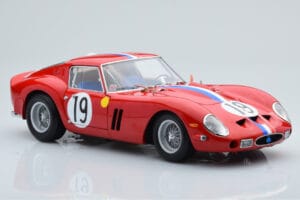 Ferrari 250 GTO #19 24 Hours of Le Mans 1962 Kyosho 1:18 08438A Metall - pilt 6/10