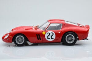 Ferrari 250 GTO #22 24 Hours of Le Mans 1962 Kyosho 1:18 08438B Metall - pilt 4/10