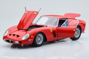 Ferrari 250 GTO Punane Kyosho 1:18 08438R Metall - pilt 2/10
