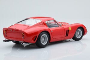 Ferrari 250 GTO Punane Kyosho 1:18 08438R Metall - pilt 3/10