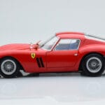 Ferrari 250 GTO Punane Kyosho 1:18 - image 4 of 10