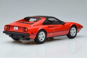 Ferrari 308 GTS Magnum P.I. Norev 1:18 187930 Metall - pilt 2/6